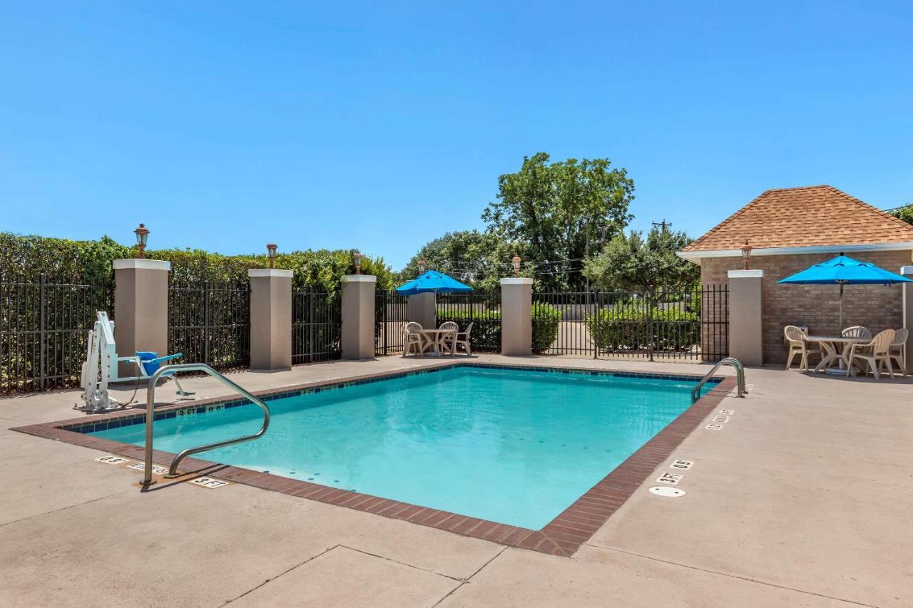 Comfort Suites Waco Near University Area Eksteriør bilde