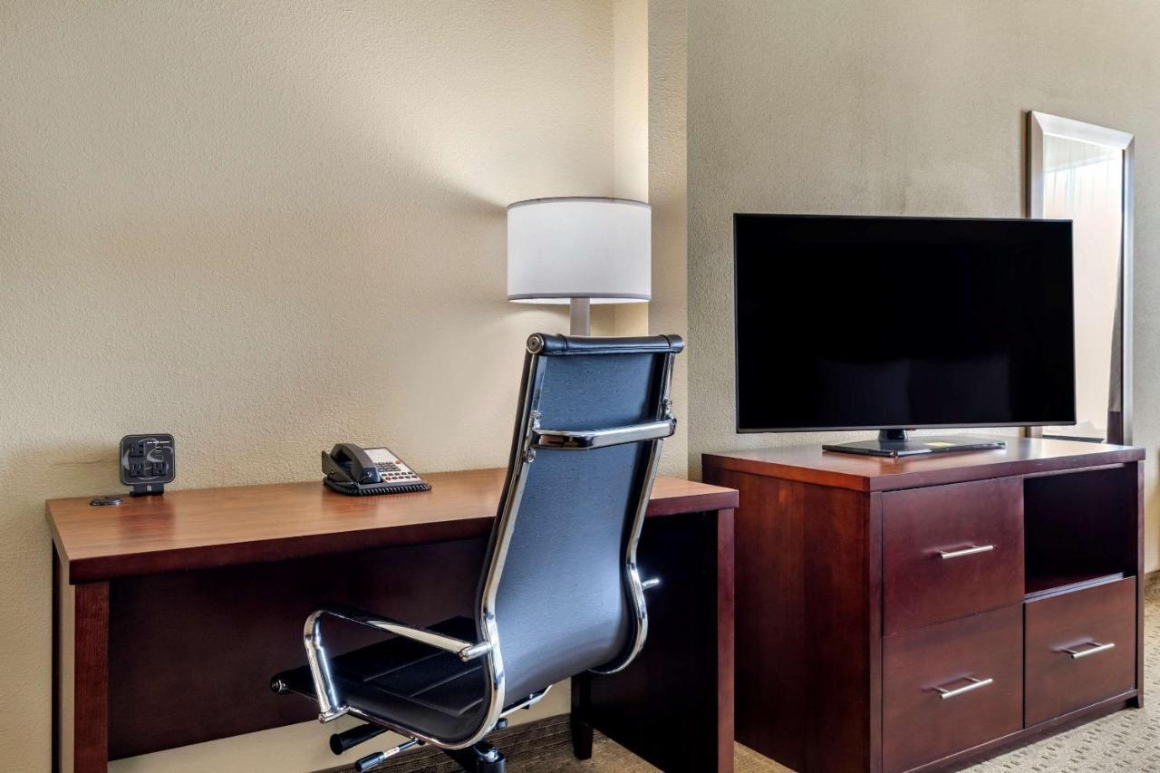 Comfort Suites Waco Near University Area Eksteriør bilde