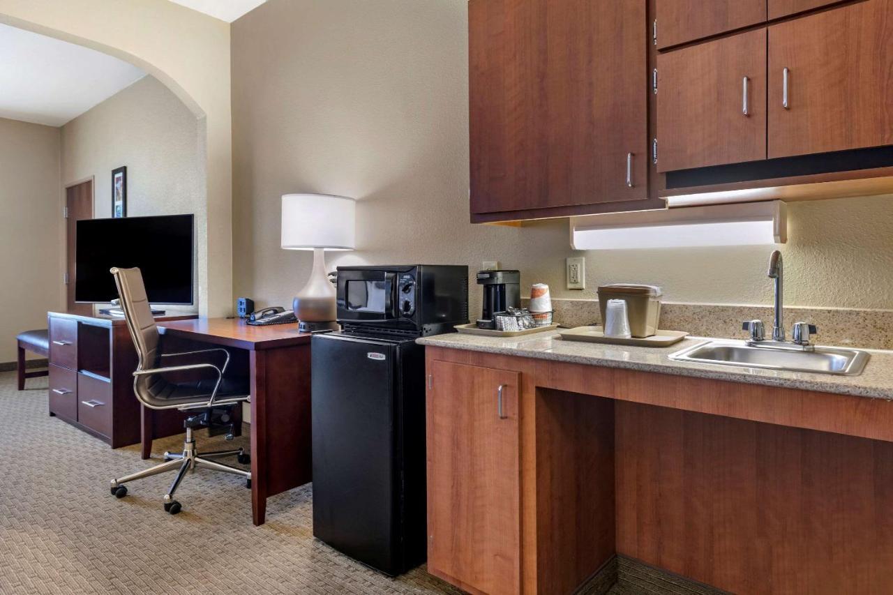 Comfort Suites Waco Near University Area Eksteriør bilde